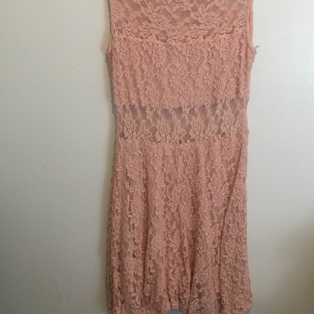 Dress - Picture 3 of 3
